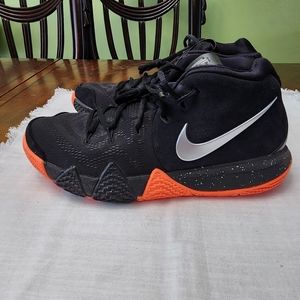 Nike Kyrie 4 Silver Orange 2018 size 10
